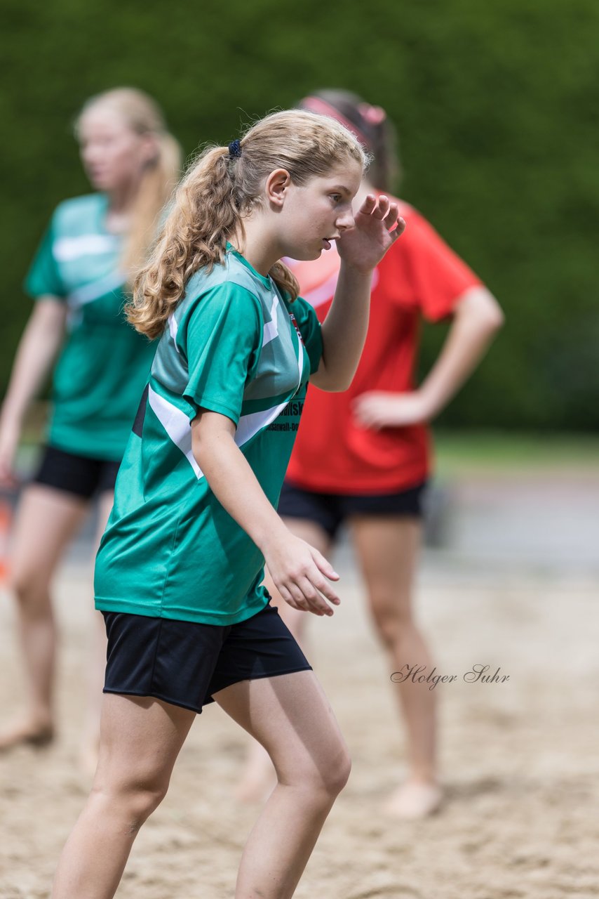 Bild 83 - wBJ/wCJ Beachsoccer Cup